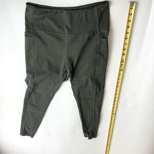 Danskin army green Yoga pants